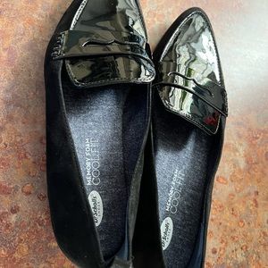NWT Dr Scholl’s black patent penny loafers.
